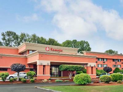 Ramada By Wyndham Southcenter 3*